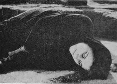 Александр Энзейштейн, кадры из кинофильма Броненосец Потемкин (убитая женщина)